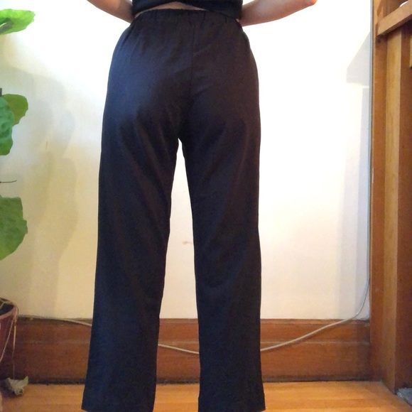 Aritzia - Babaton Black pants - Picture 3 of 6